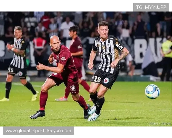 尼斯近10次对阵马赛总战绩为5胜2平3负，占据上风