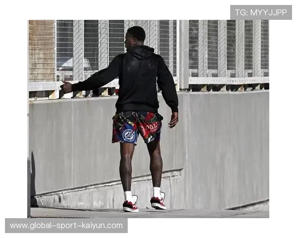 萧华对比卢普斯罗齐尔被捕事件表示“深感不安”,联盟诚信受挑战 萧华对比卢普斯罗齐尔被捕事件表示“深感不安”,联盟诚信受挑战