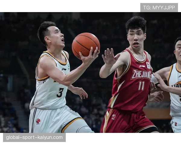 浙江稠州金租不敌辽宁，赛后数据显示浙江队利用失误得分一项以9-28大幅落后